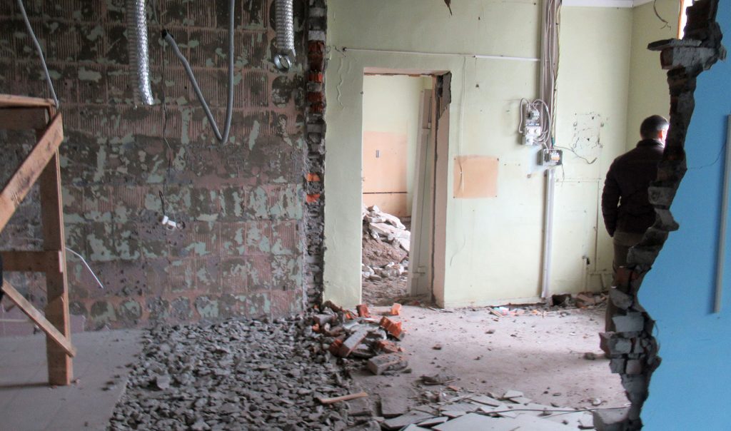 Что можно делать при перепланировке, а что нельзя?